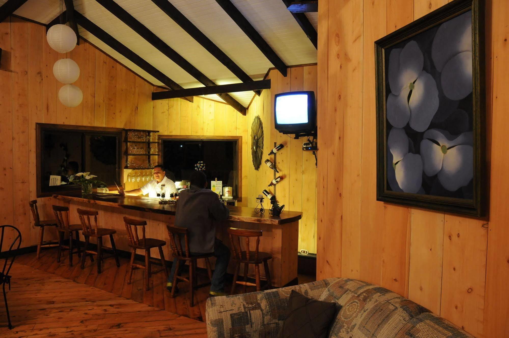 Trogon Lodge San Gerardo de Dota Exterior foto